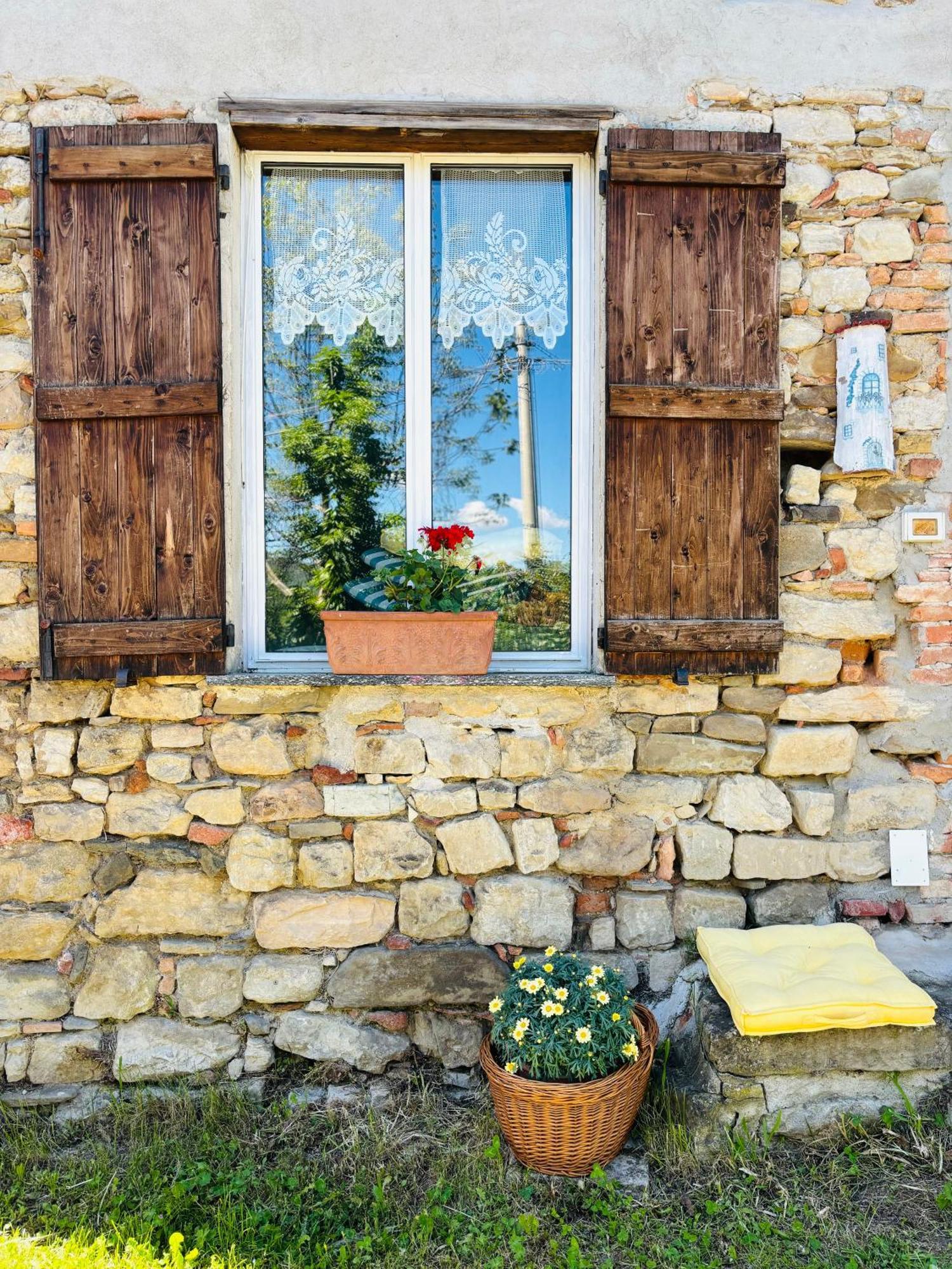 Villa A Casa Di Mirna à Borghetto Di Borbera Extérieur photo